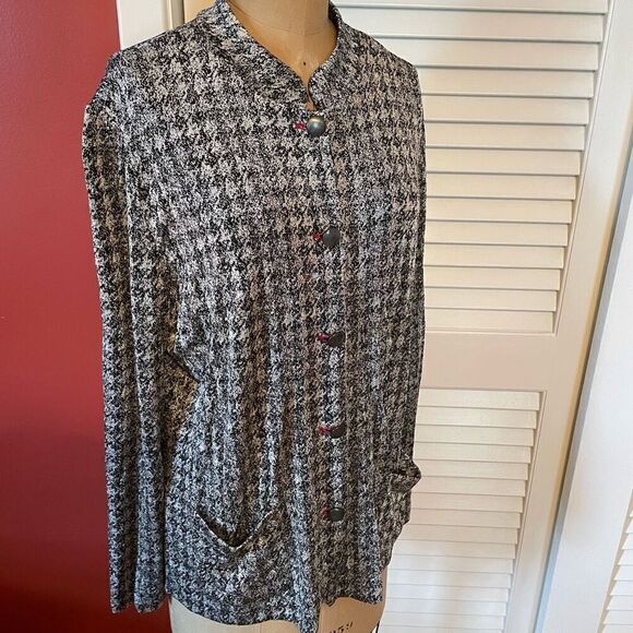 CHICO’S TRAVELERS | black & gray jacket with peplum back size 3 or L - Picture 3 of 5